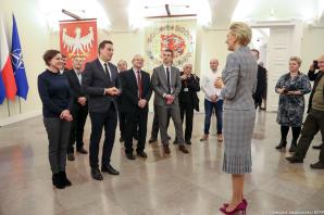 Spotkanie Pierwszej Damy z wycieczką z gminy Nowa Sarzyna