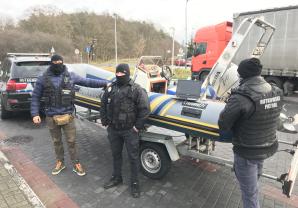 [VIDEO] Krzysztof Rutkowski rozpoczyna poszukiwania Bogdana Kujawskiego na jeziorze Bugaj w Piotrkowie Trybunalskim. Rodzice proszą syna o jakikolwiek kontakt!