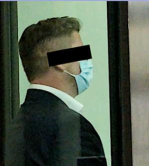 [VIDEO] Wyłudził 67 mln zł, do więzienia nie idzie, bo „jest biedny”, chory na zwolnieniu „i musi leżeć”. A Mercedesem podjechał do salonu BMW! Czy Prezesi dolnośląskich sądów, którzy dają się mu nabierać na te prostackie kłamstwa, podadzą się do dymisji?