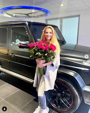 Porsche i Mercedes  skradzione Izabeli Łukomskiej-Pyżalskiej! Modelka i jej mąż proszą o pomoc Krzysztofa Rutkowskiego!