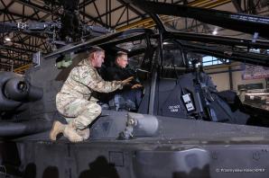 O bezpieczeństwie Polski z udziałem śmigłowców Prezydent RP w Bazie Lotniczej w Inowrocławiu