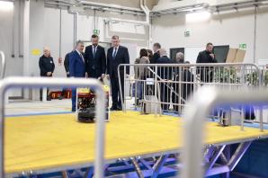 [VIDEO] Umowa na nowy okręt dla Marynarki Wojennej podpisana