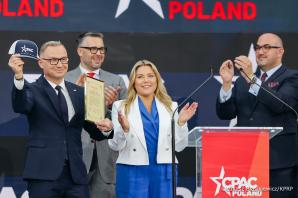 [VIDEO] Prezydent RP w Jasionce: Stany Zjednoczone są największym gwarantem bezpieczeństwa