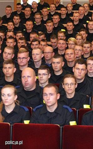 Początek policyjnej drogi. Kilkuset nowych adeptów