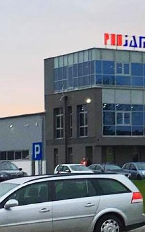 [VIDEO] Inwestycje w polskie obszary wiejskie. Franciszek Jamniuk uroczyście otworzył wczoraj w Słońsku nową siedzibę firmy, która daje Polakom pracę na całym świecie!