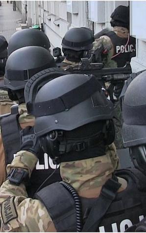 [VIDEO] Zatrzymania członków zorganizowanej grupy przestępczej zajmującej się prowadzeniem agencji towarzyskich w Poznaniu