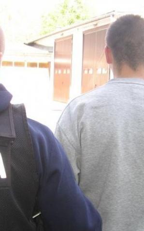 Oszust oferujący fikcyjne kwatery w Zakopanem i nad polskim morzem w rękach krakowskich policjantów