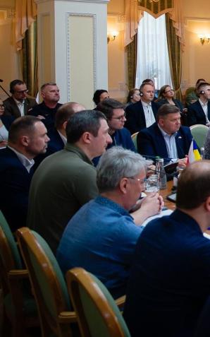 [VIDEO] Premier na Ukrainie: podpisane dokumenty stanowią przedsionek do zupełnie innej współpracy, jakiej do tej pory Ukraina nie miała z żadnym innym państwem