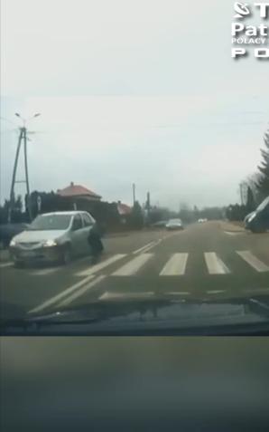 [VIDEO] Potrącił nastolatkę na przejściu, stracił prawo jazdy