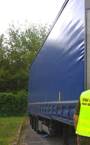 Naczepa odzyskana w Kukurykach