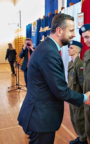 [VIDEO] Wicepremier Kosiniak – Kamysz spotkał się z kadetami