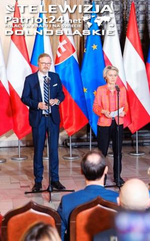 [VIDEO] O 20 mld zł z Funduszy Europejskich na odbudowę na spotkaniu we Wrocławiu z Przewodniczącą Komisji Europejskiej Ursula von der Leyen, Kanclerzem Austrii Karl Nehammer oraz Premierami Czech Petr Fiala i Słowacji Robert Fico rozmawiał Premier RP