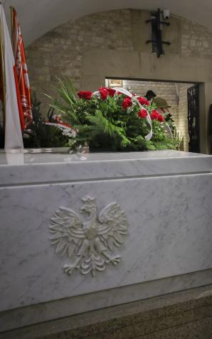 [VIDEO] Hołd dla ofiar katastrofy smoleńskiej