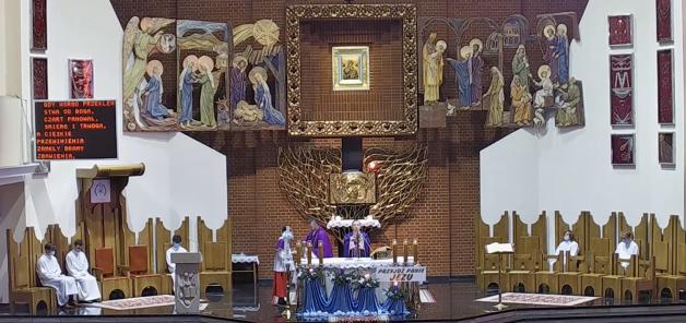 [VIDEO] Słowo na czwartą niedzielę Adwentu i Msze Święte o godz. 12:00, 17:00 i 19:00 z Mielca