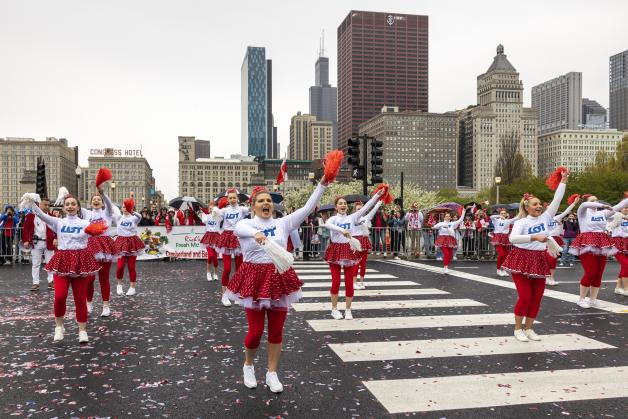 Parada 3 maja w Chicago z udziałem PLL LOT - fotorelacja z wydarzenia