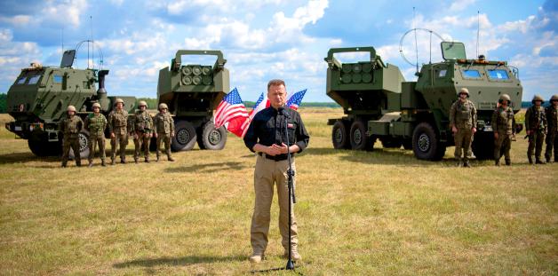 [VIDEO] Minister M. Błaszczak podpisał decyzję o powołaniu Akademii Himars i Brygady Rakiet