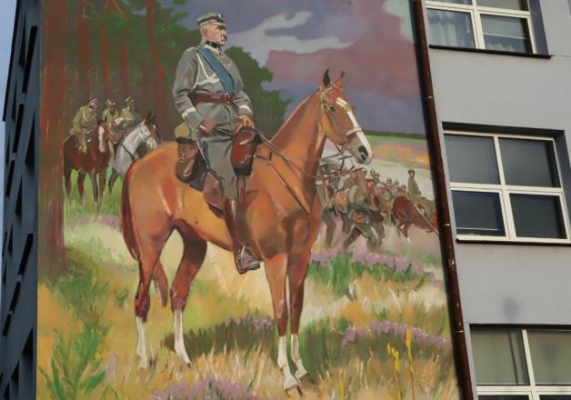 Patriotyczny mural odsłonięty w Potworowie.